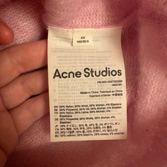 ACNE Studios dramatic mohair oversized sweater in lilac small - Picture 3 of 5